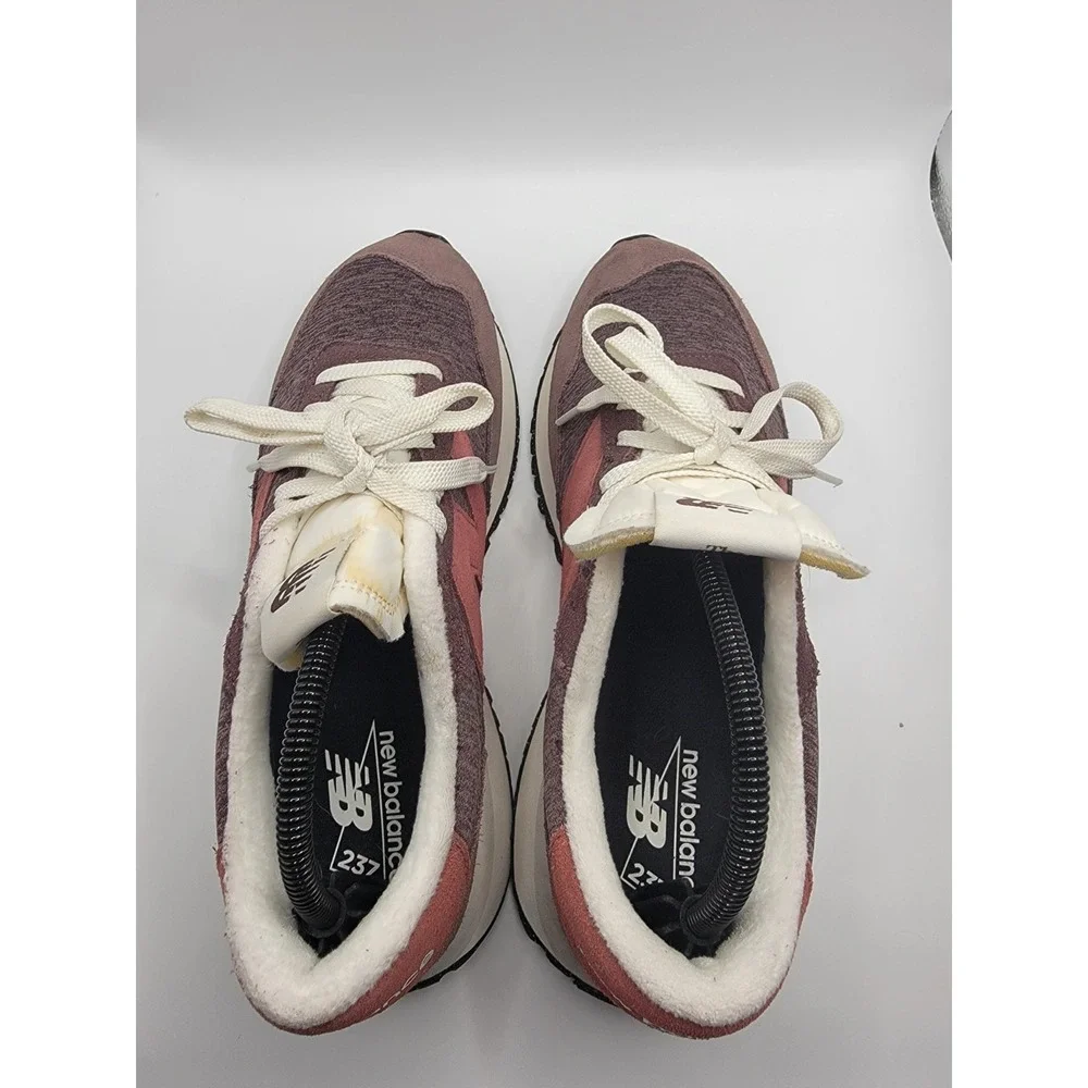New Balance Unisex 237 V1 Sneakers Size 11W & 9.5M
